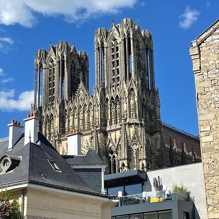 랭스 Duplex Hammam Au Pied De La Cathedrale Avec Vue 아파트 외부 사진